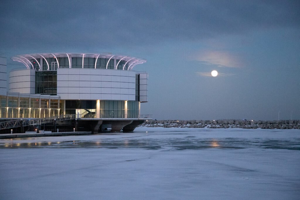 discovery world_full moon_2026